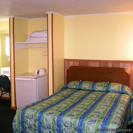 Sea Hawk Oceanfront Motel Myrtle Beach Phòng bức ảnh
