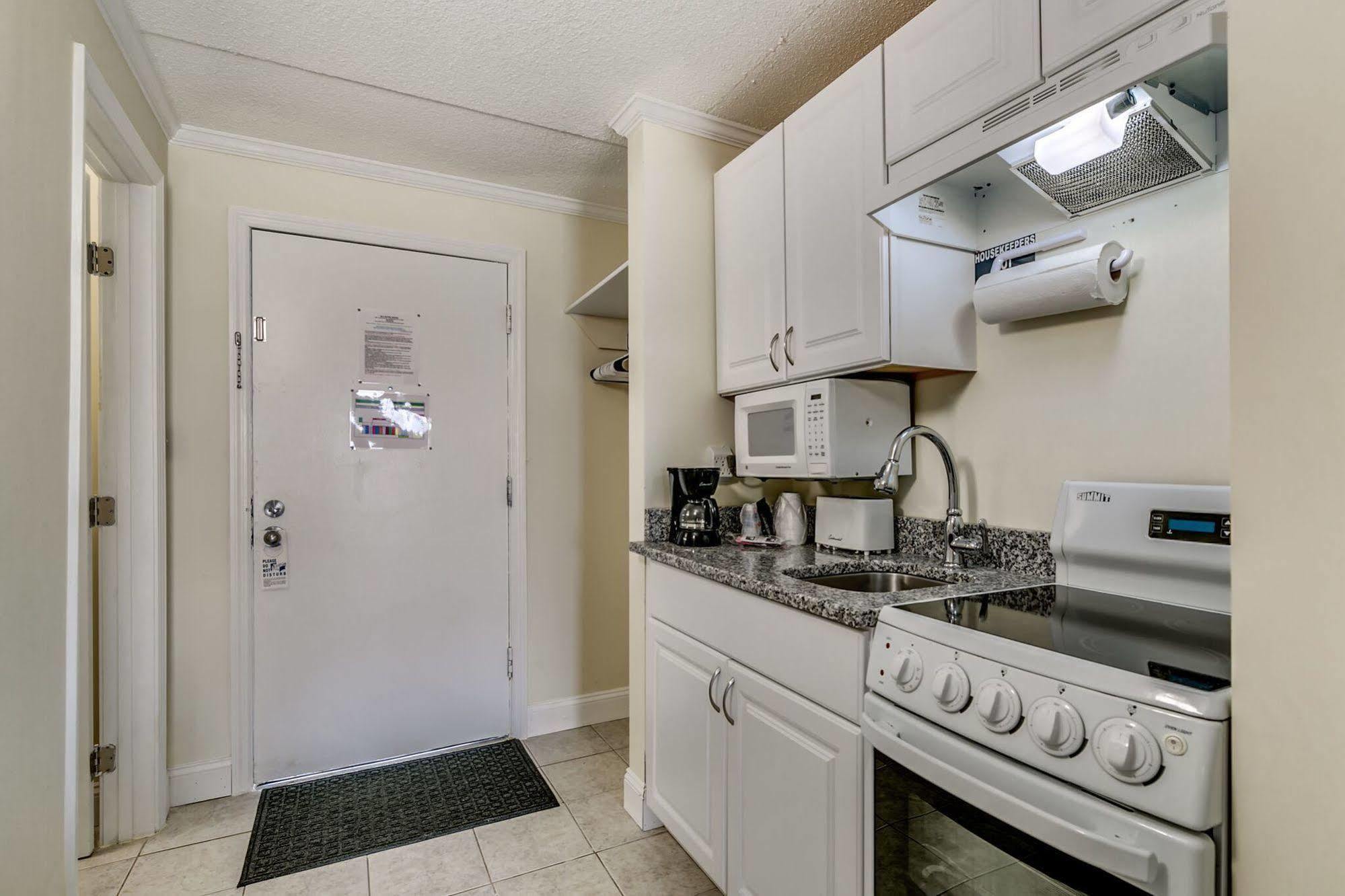 Sea Hawk Oceanfront Motel Myrtle Beach Ngoại thất bức ảnh